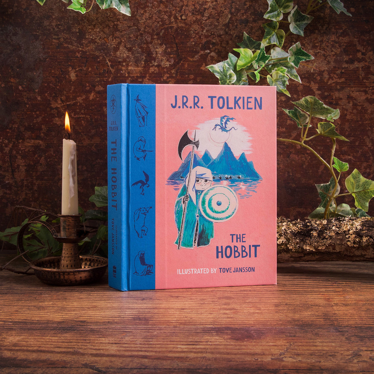 The Hobbit (Illustrated by Tove Jansson) - J.R.R. Tolkien